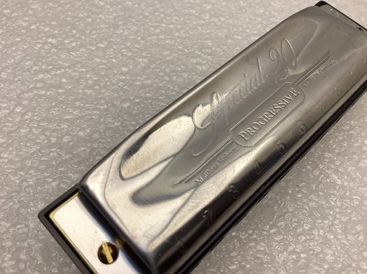 harm&oacute;nica hohner special 20