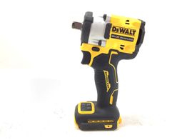 atornillador a bateria dewalt dcf921
