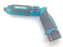 atornillador a bateria makita td022d