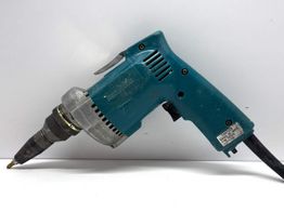 atornillador electrico makita 6805bv