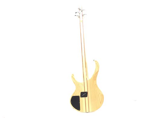 baixo elétrico ibanez btb675