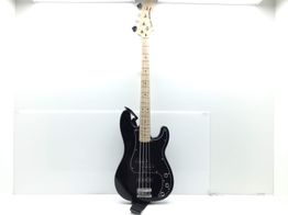 bajo electrico squier pack bajo y amplificador