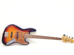 baixo el&eacute;trico squier jazz bass