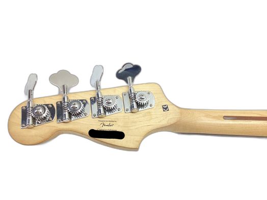 baixo el&eacute;trico squier precision bass