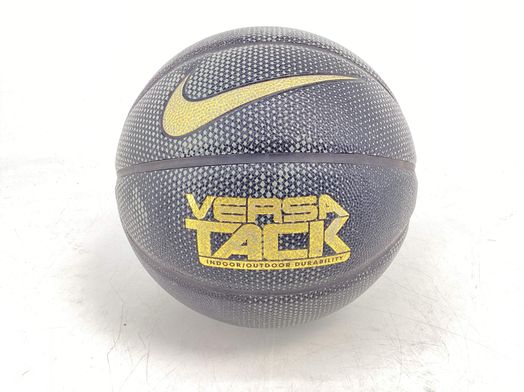 bola de basquetebol nike versa tack