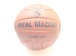 balon futbol real madrid since 1902