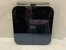 bascula hume body pod