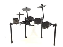bateria electronica alesis nitro mesh kit
