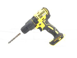 taladro a bateria dewalt dcd778