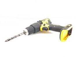 taladro a bateria dewalt dcd778