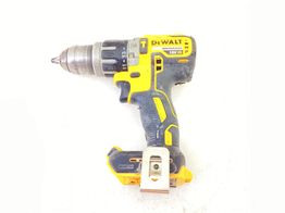 berbequim a bateria dewalt dcd796