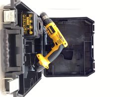 taladro a bateria dewalt dw976