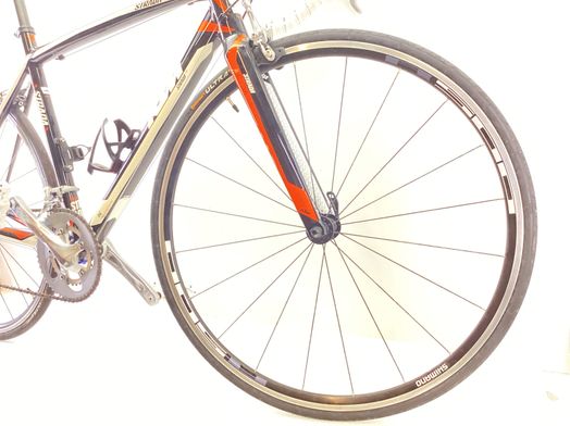 bicicleta de estrada ktm strada 1000