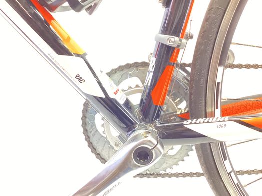 bicicleta de estrada ktm strada 1000