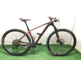 bicicleta monta&ntilde;a ghost lector 5.9. (2018) black-red