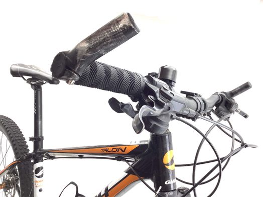 bicicleta monta&ntilde;a giant talon