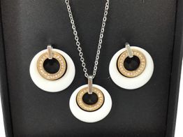 bisuteria lotus