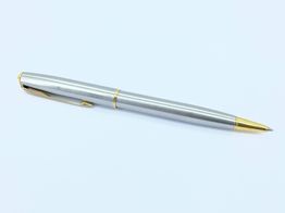 boligrafo alta gama parker plateado