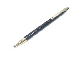 boligrafo sheaffer no tiene