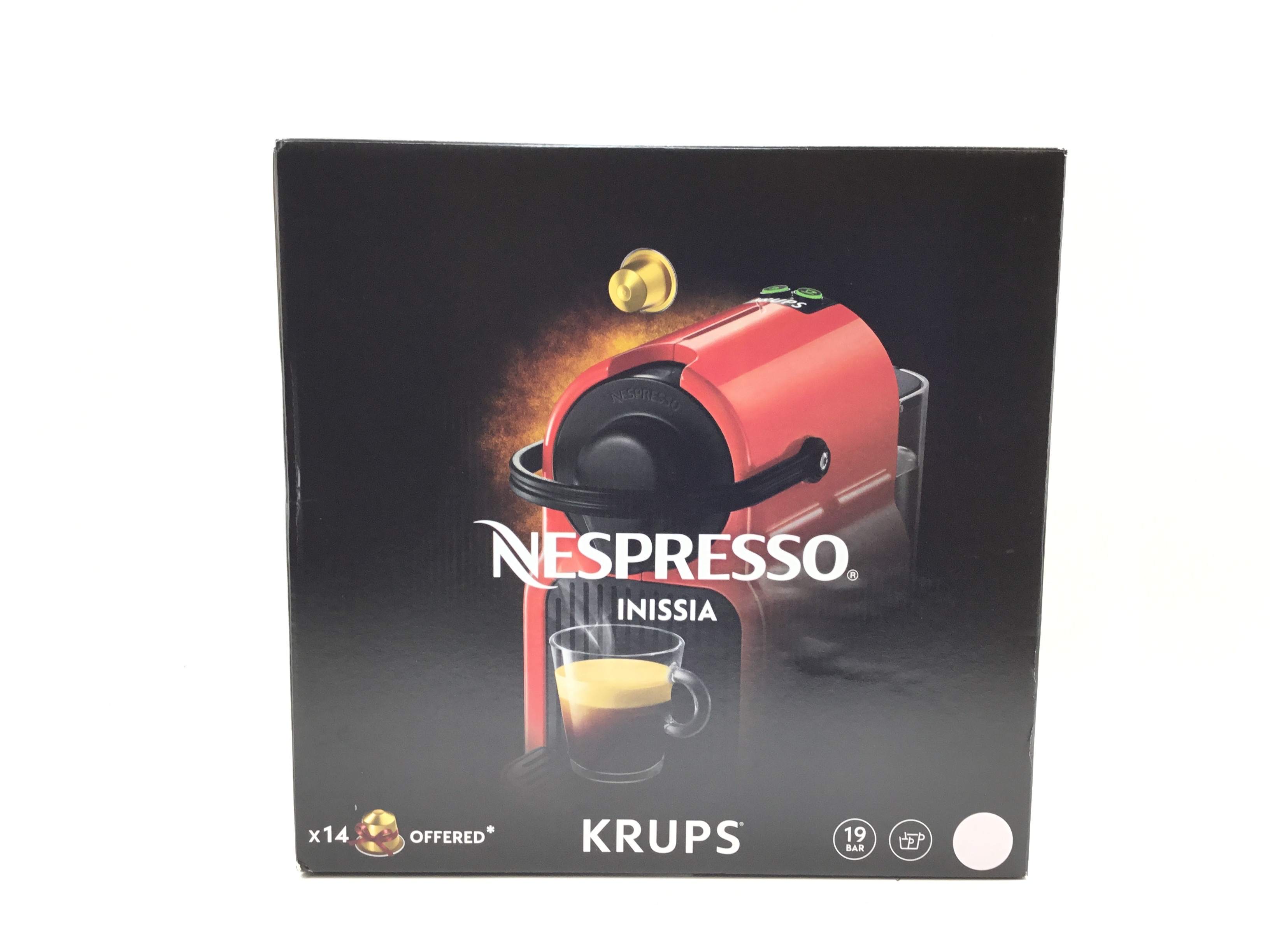 CAFETERA CAPSULAS NESPRESSO KRUPS BLANCA Segunda mano en Nolotire Santiago  de Compostela