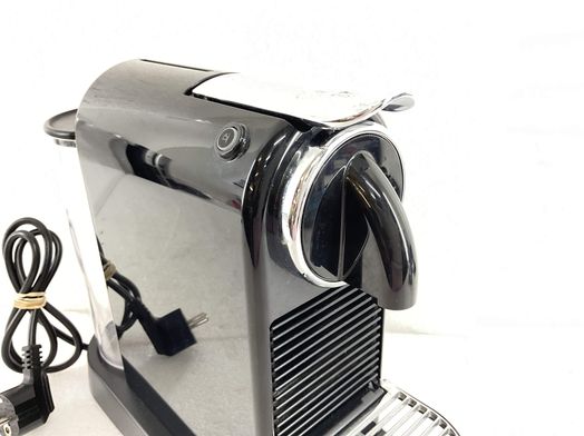 m&aacute;quina de caf&eacute; de c&aacute;psulas nespresso 3310