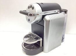 cafetera capsulas nespresso type 9737