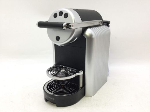 cafetera capsulas nespresso zenius