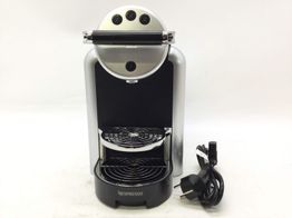 cafetera capsulas nespresso zenius