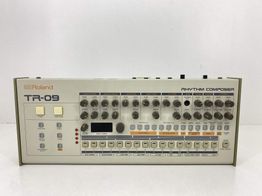 caja de ritmos roland tr-09