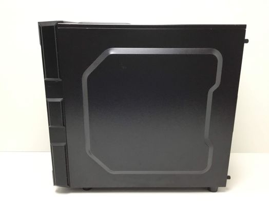 caja antec con fuente