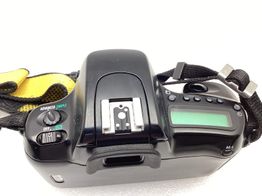 m&aacute;quina fotogr&aacute;fica reflex nikon f50