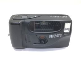 camara compacta 35mm ricoh af-66