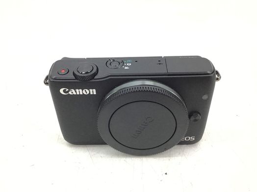 camara digital evil canon eos m10