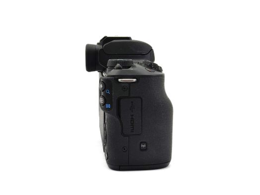 camara digital evil canon eos m50