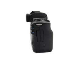 camara digital evil canon eos m50