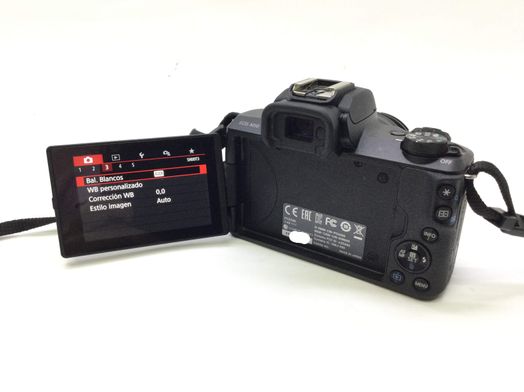 camara digital evil canon eos m50