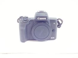 camara digital evil canon eos m50