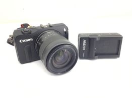 camara digital evil canon eos m