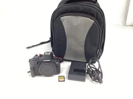 camara digital evil canon eos r100