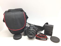 camara digital evil canon eos r100