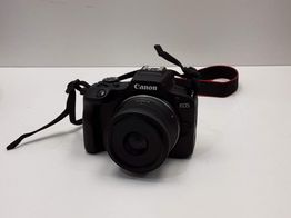 camara digital evil canon eos r100