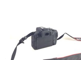 camara digital evil canon eos r10