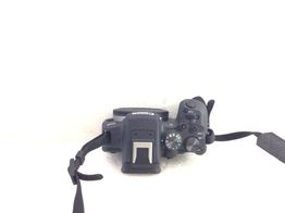 camara digital evil canon eos r10