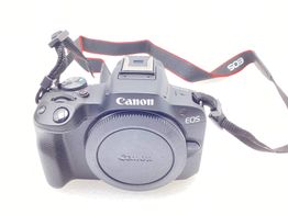 camara digital evil canon eos r50