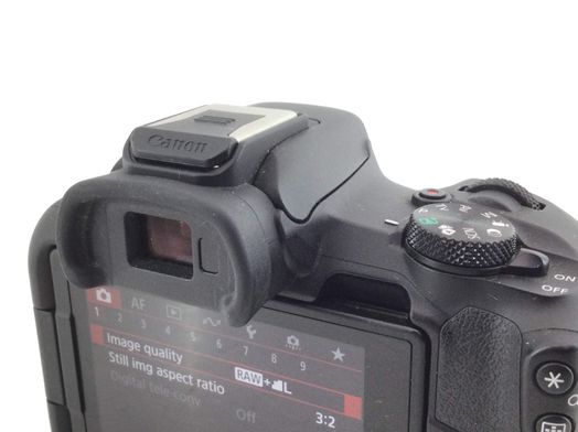 camara digital evil canon eos r50