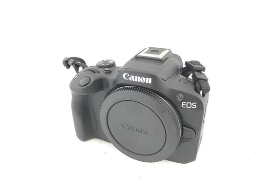 camara digital evil canon eos r50