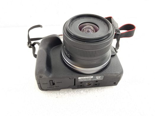camara digital evil canon eos r50