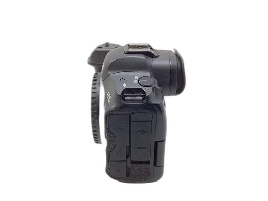 camara digital evil canon eos r5