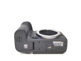 camara digital evil canon eos r7