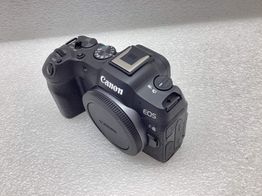 camara digital evil canon eos r8